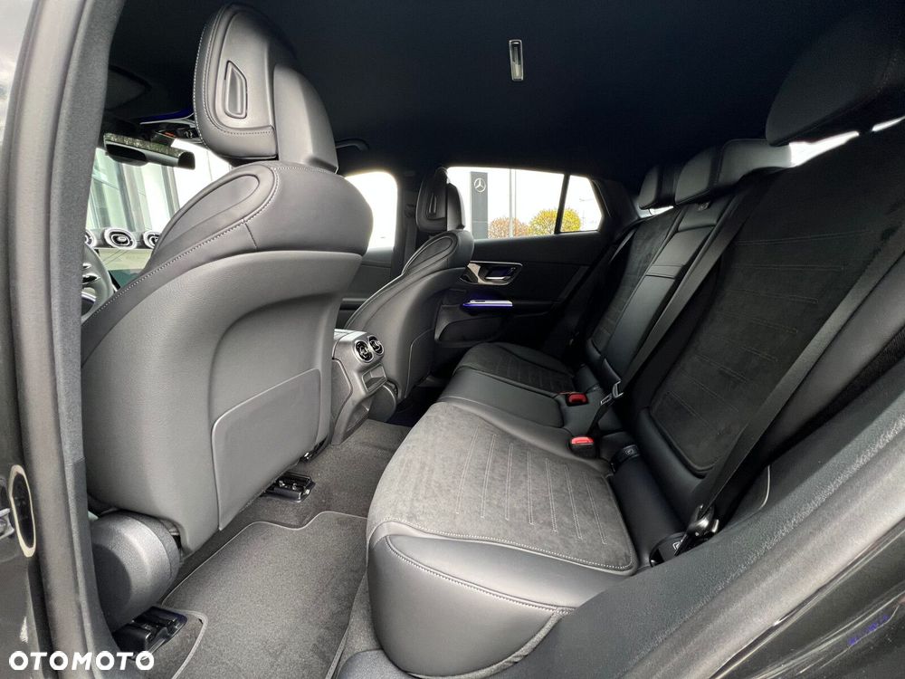 Mercedes-Benz GLC - 11