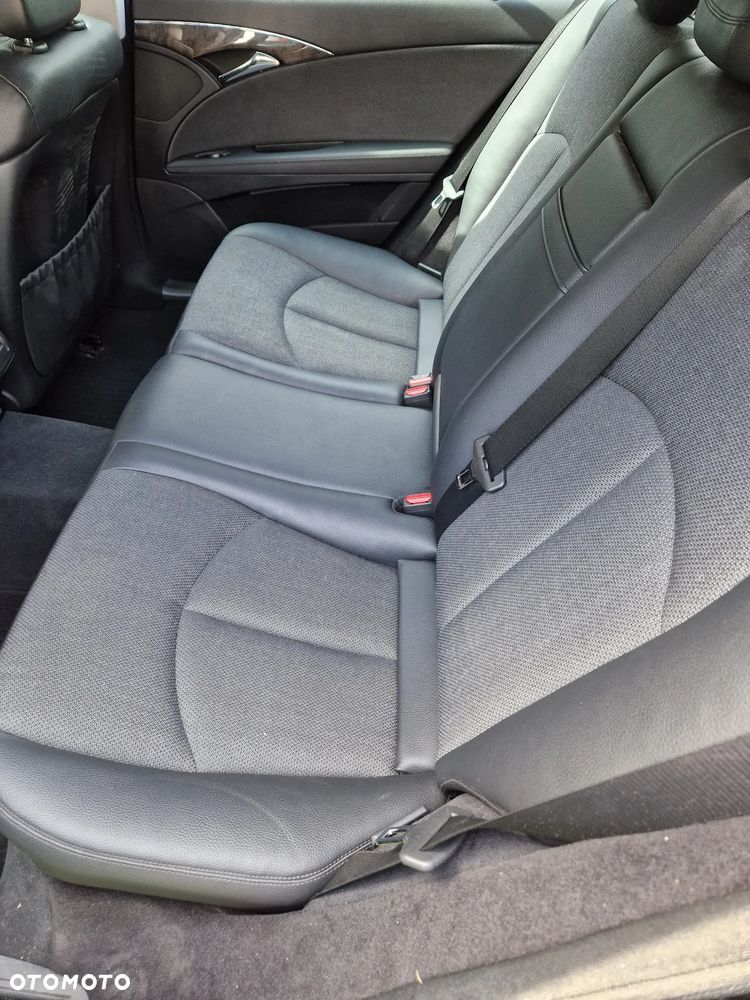 Mercedes-Benz Klasa E 220 CDI Automatik Avantgarde - 7