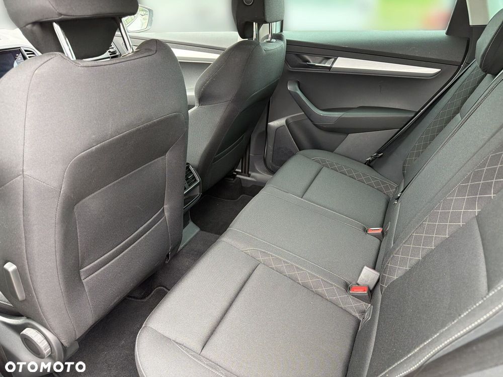Skoda Karoq 1.5 TSI ACT Ambition DSG - 33
