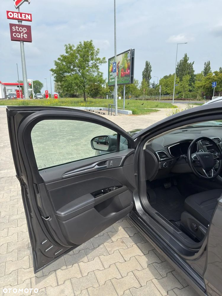 Ford Mondeo 2.0 EcoBlue Titanium - 9
