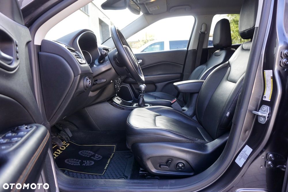 Jeep Compass 1.4 MultiAir Limited - 23