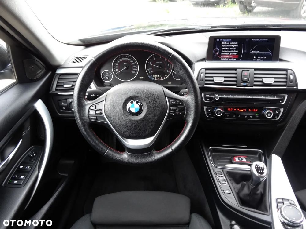 BMW Seria 3 318d Sport Line - 21