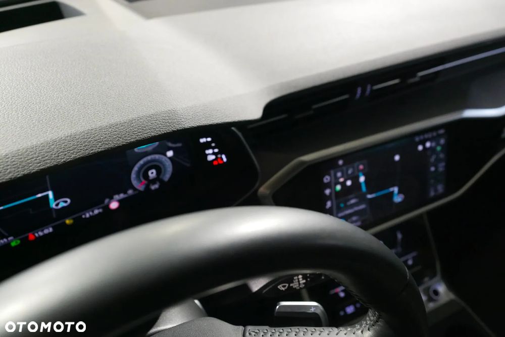 Audi A6 Avant 40 TDI quattro S tronic - 9