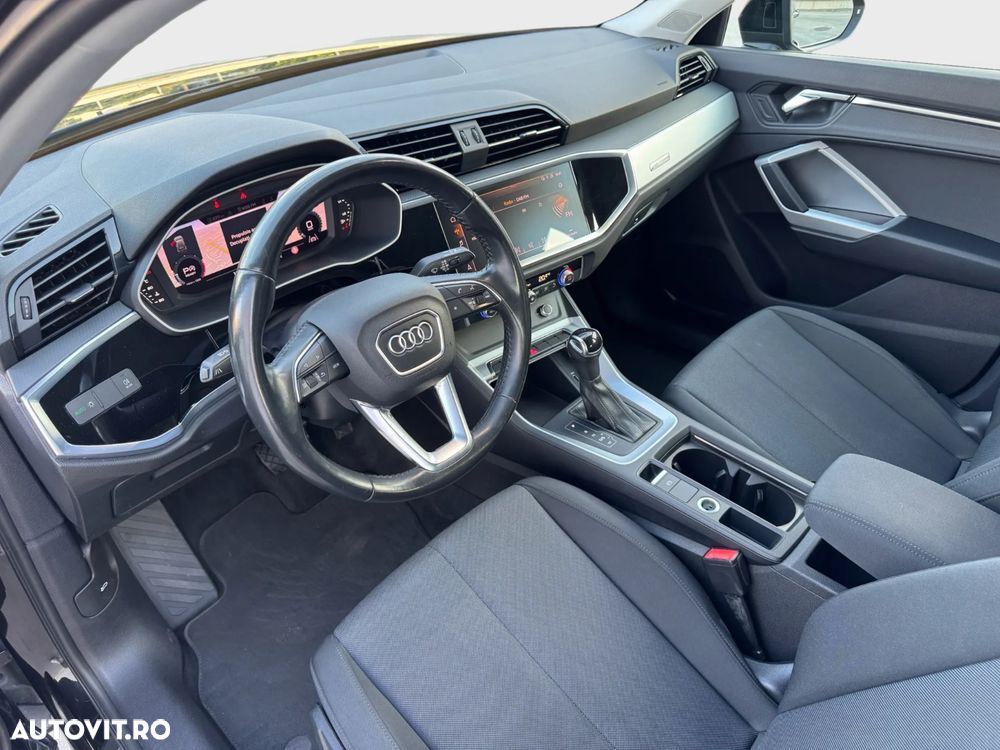 Audi Q3 2.0 35 TDI S tronic Advanced - 10