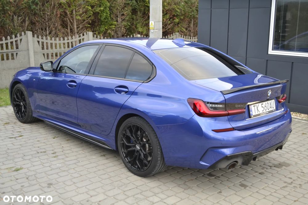 BMW Seria 3 330i xDrive M Sport sport - 18