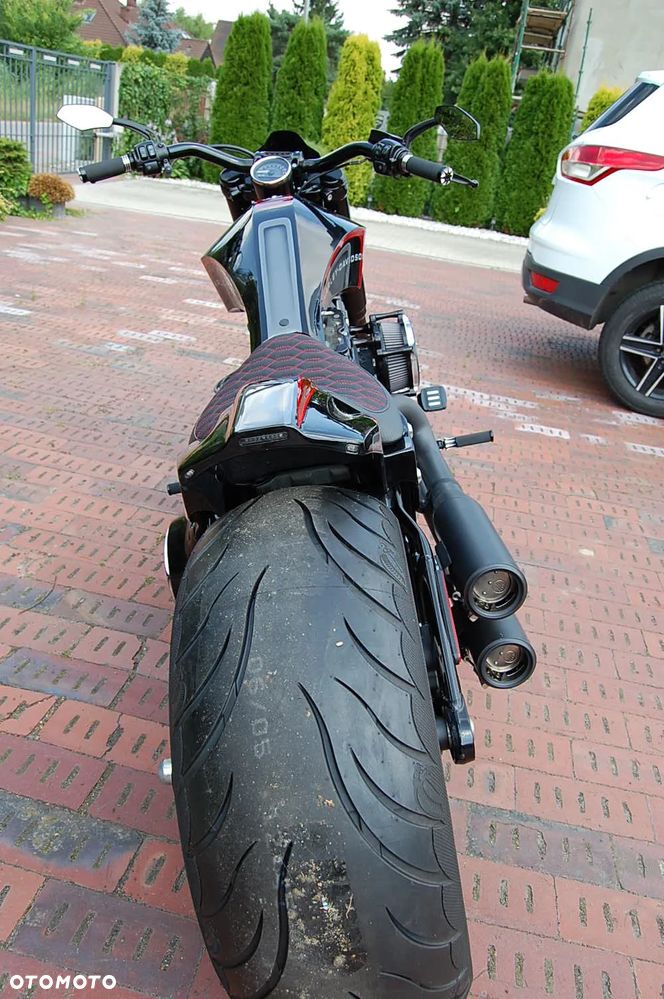 Harley-Davidson FXSB Breakout - 25