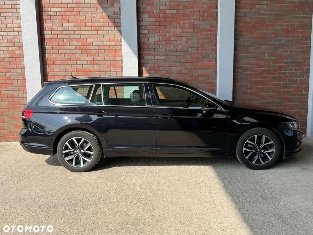 Volkswagen Passat - 7