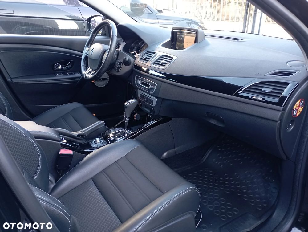 Renault Megane 1.2 16V TCe Bose EDC - 9