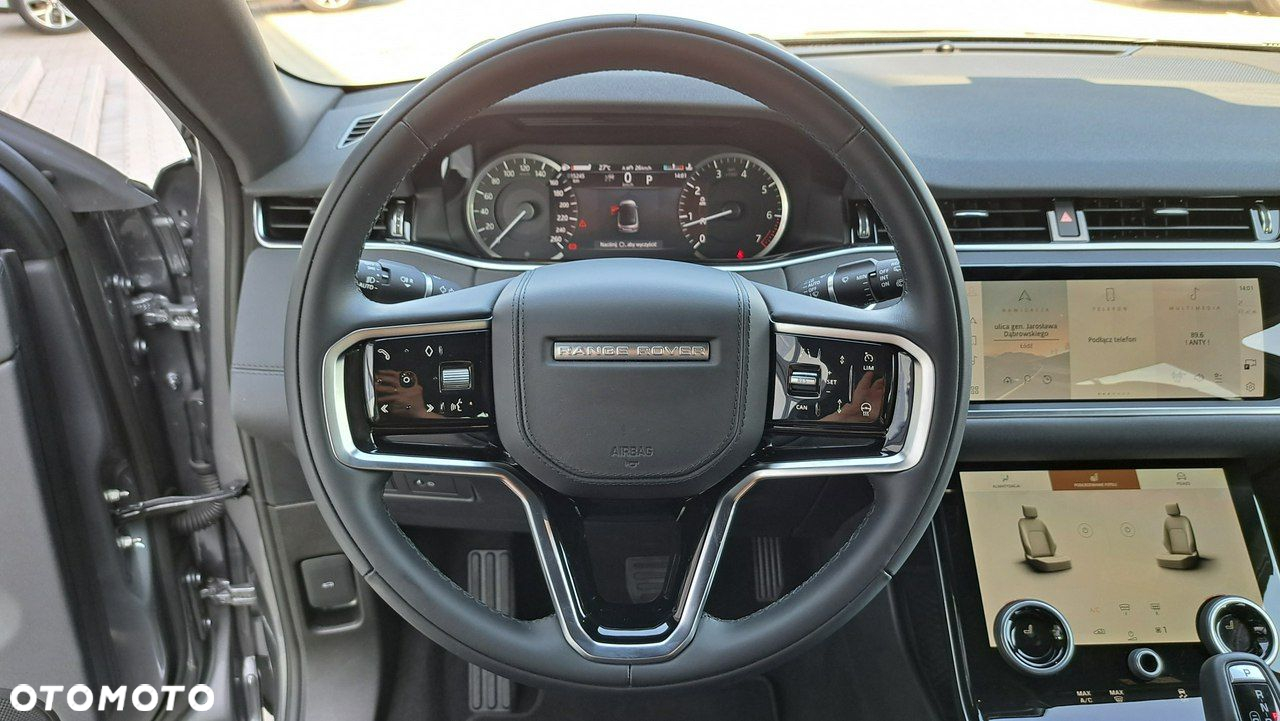 Land Rover Range Rover Evoque - 22