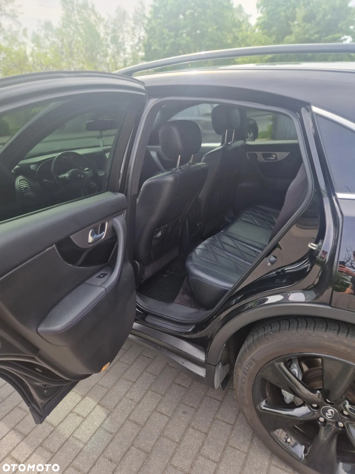 Infiniti Q70 3.0d S Premium - 21