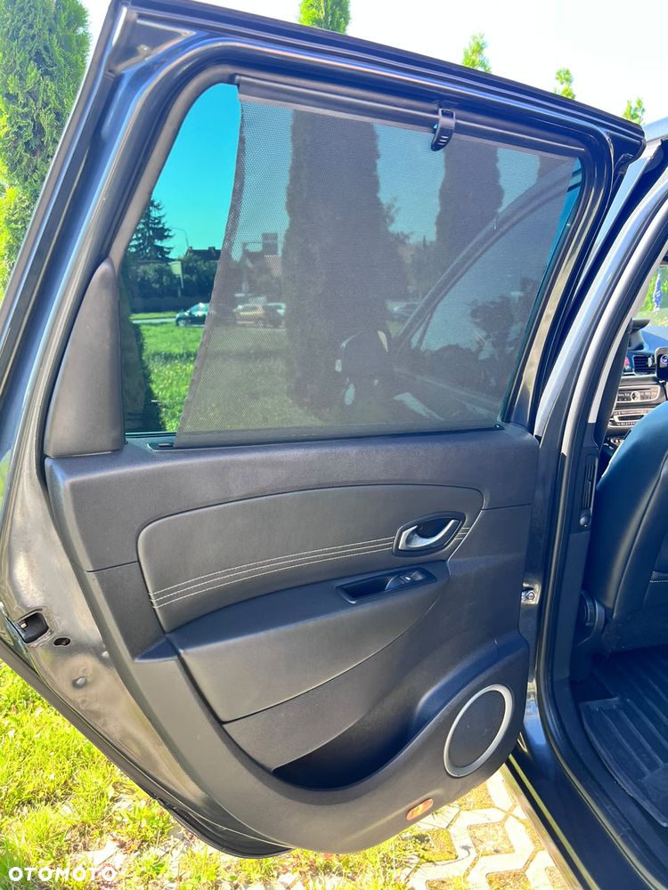 Renault Grand Scenic - 29