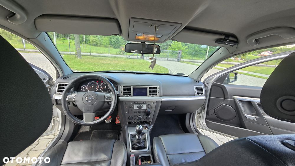 Opel Vectra 1.9 CDTI Cosmo - 21