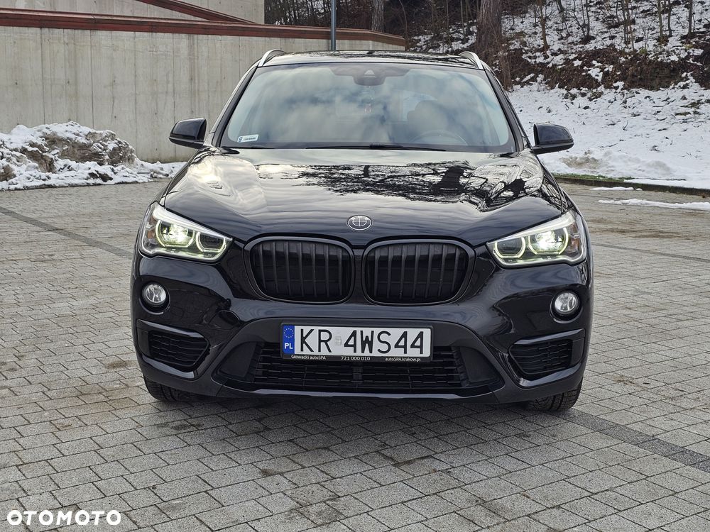 BMW X1 sDrive16d xLine - 2