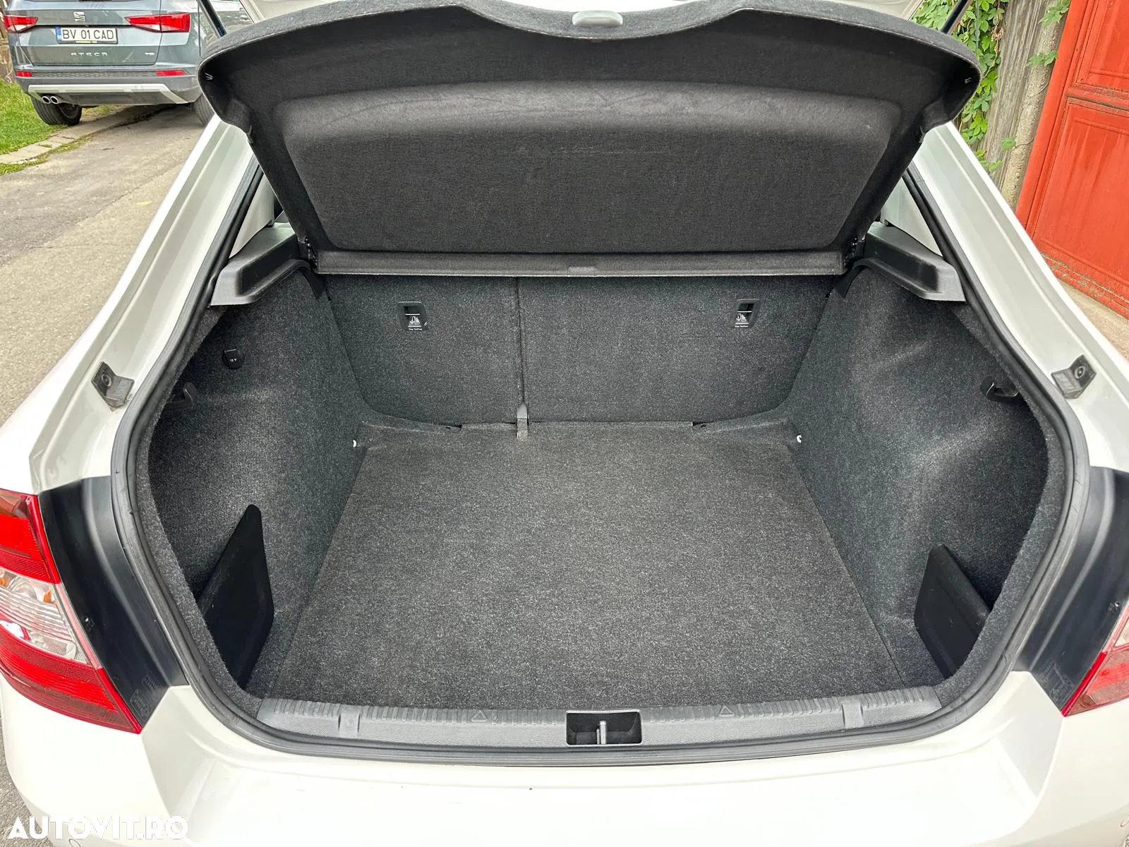 Skoda RAPID - 10