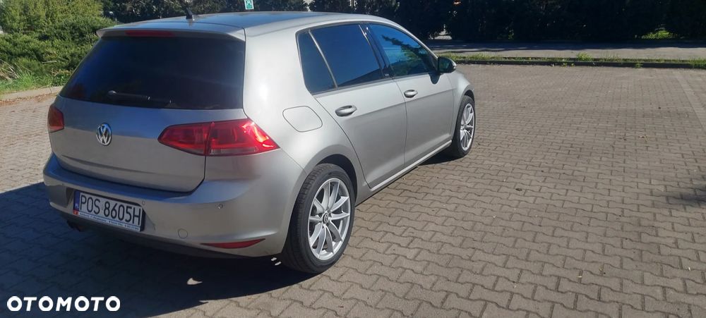 Volkswagen Golf 2.0 TDI BlueMotion Technology Allstar - 3