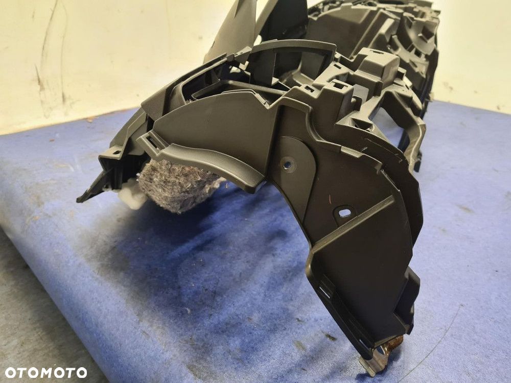 MITSUBISHI LANCER VIII HB DESKA ROZDZIELCZA KOKPIT - 6