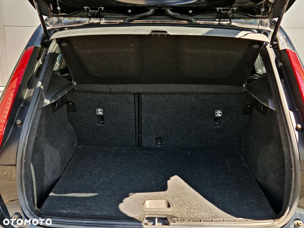 Volvo XC 40 D3 Momentum Pro - 30