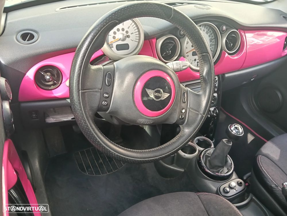 MINI 3 Portas One 1.4 D - 23