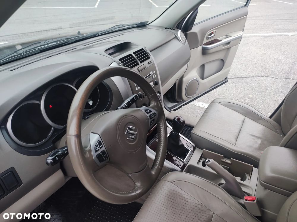 Suzuki Grand Vitara 1.9 DDiS 20th Anniversary - 8