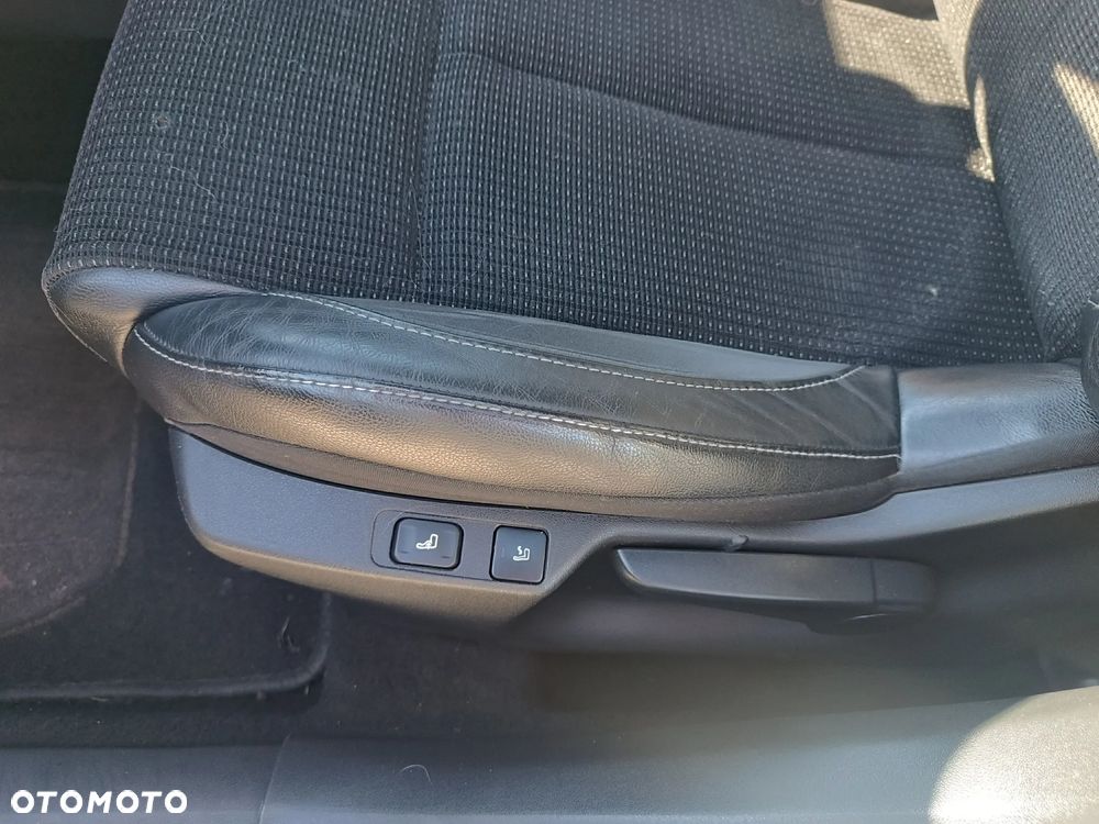 Citroën C4 HDi 90 Business Class - 12