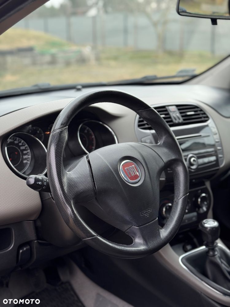Fiat Bravo 1.6 Multijet 16V Dynamic Euro5 - 16