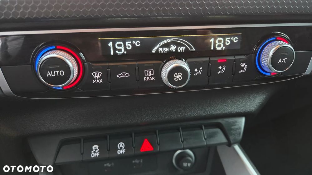 Audi A1 Sportback 25 TFSI S tronic - 19