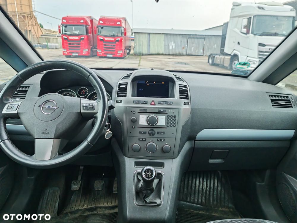 Opel Zafira 1.9 CDTI Cosmo - 15