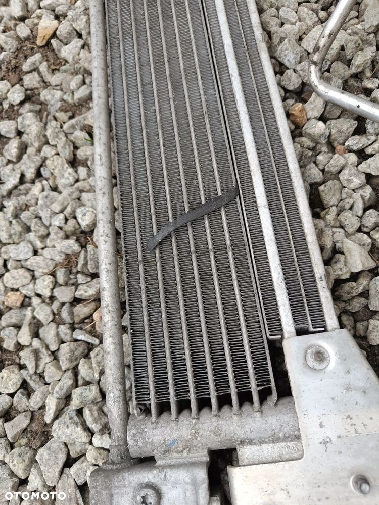 Mercedes W204 X204 GLK 3.0 V6 350 CDI Chłodnica Chłodniczka Oleju A2045001001 A0005010765 - 3