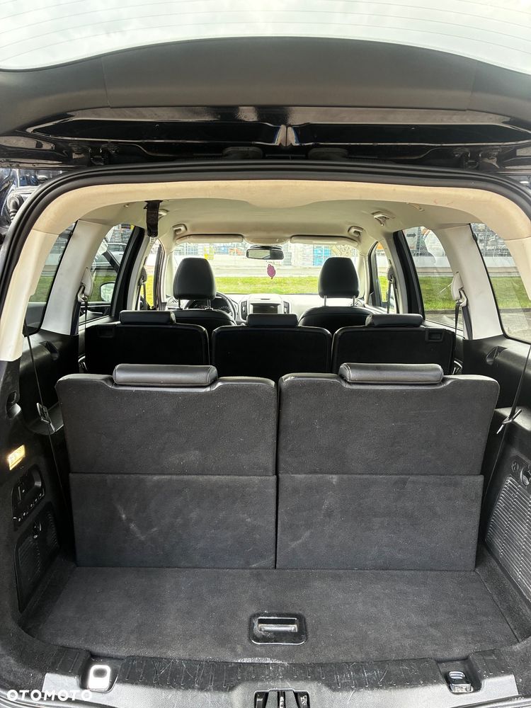 Ford Galaxy 2.0 TDCi Titanium - 17