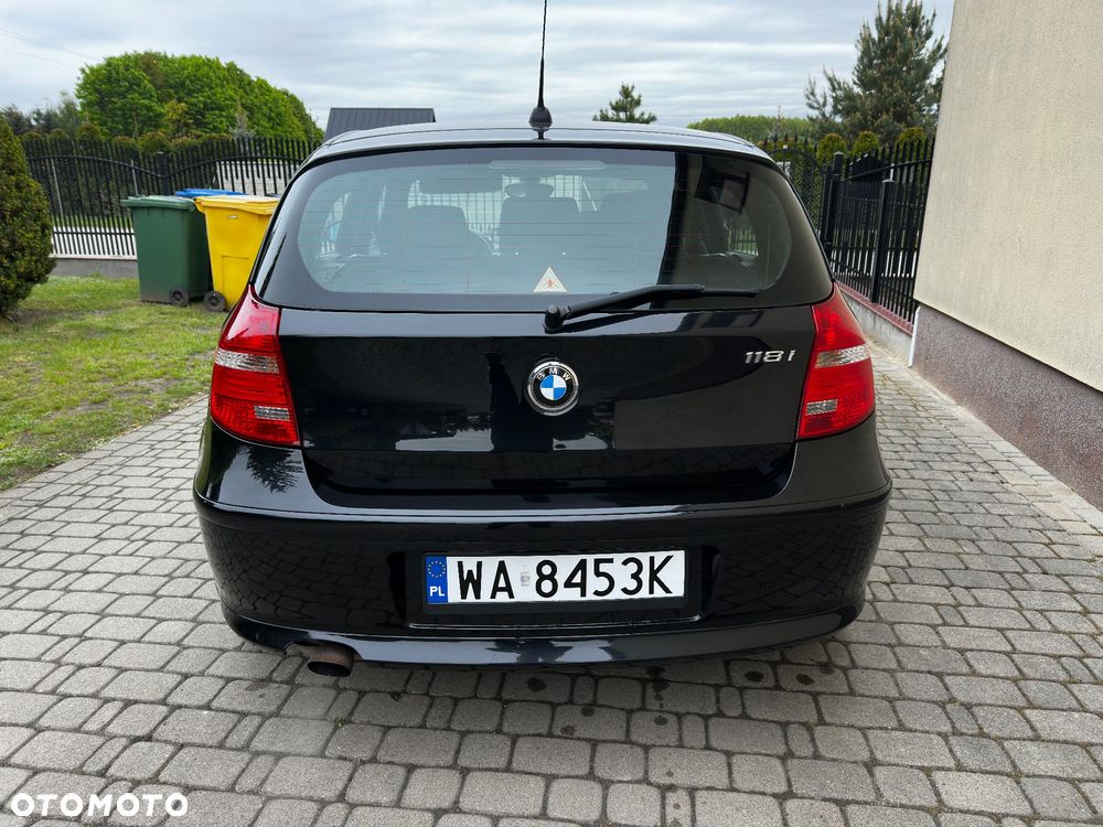 BMW Seria 1 118i - 5