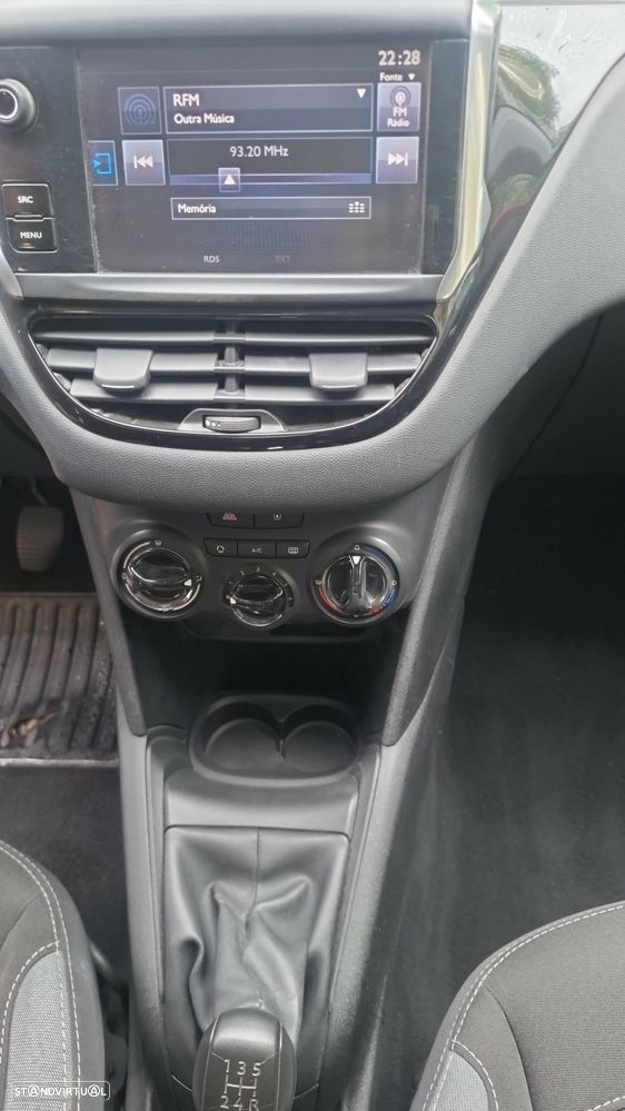 Peugeot 208 1.6 BlueHDi Active - 14