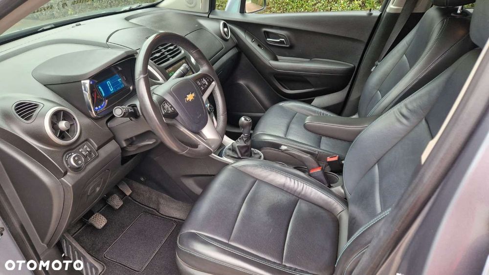 Chevrolet Trax 1.7 D LT - 11