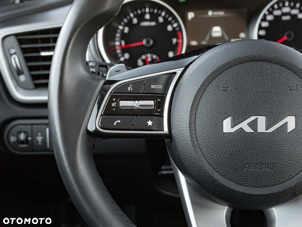 Kia Ceed 1.5 T-GDI M DCT - 15