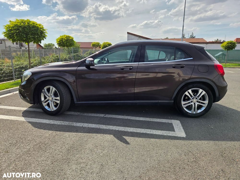 Mercedes-Benz GLA - 3