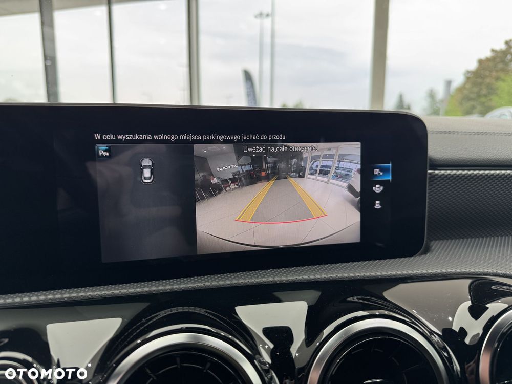 Mercedes-Benz CLA 200 Progressive 7G-DCT - 37