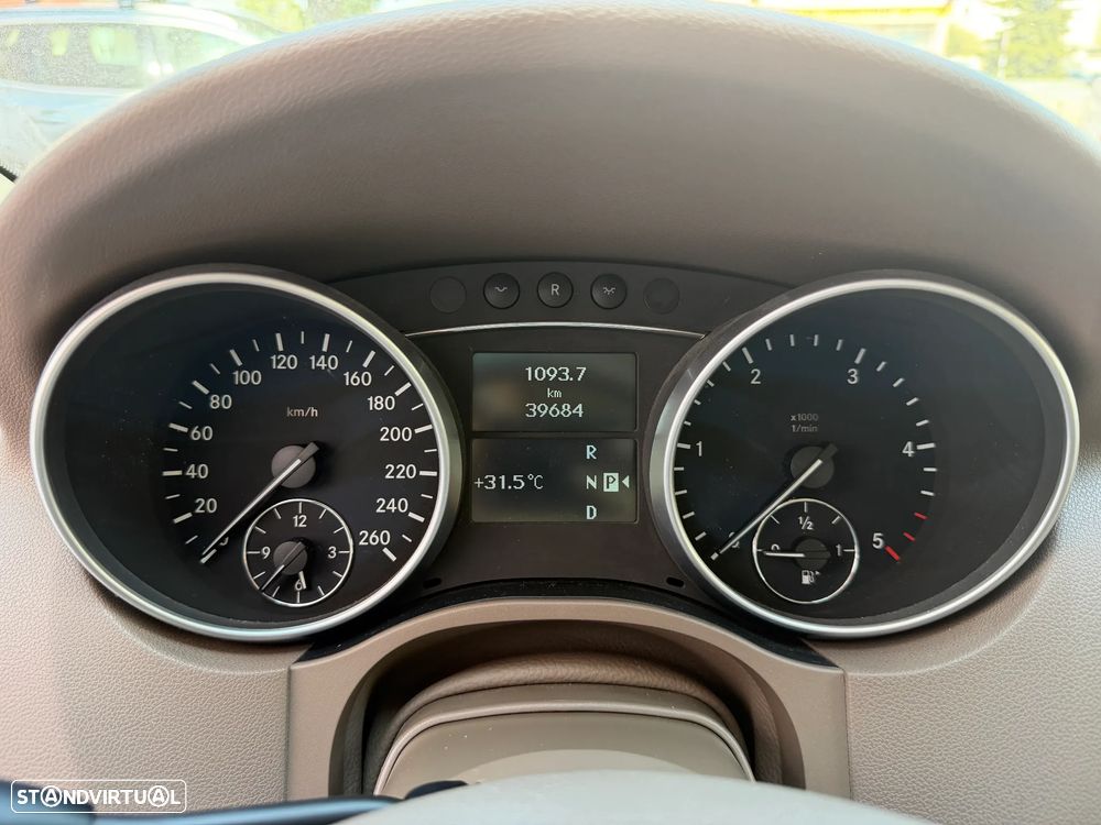 Mercedes-Benz ML 320 CDI - 18