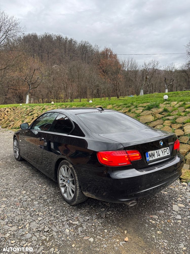 BMW Seria 3 320d xDrive Coupe Aut. Edition Exclusive - 19