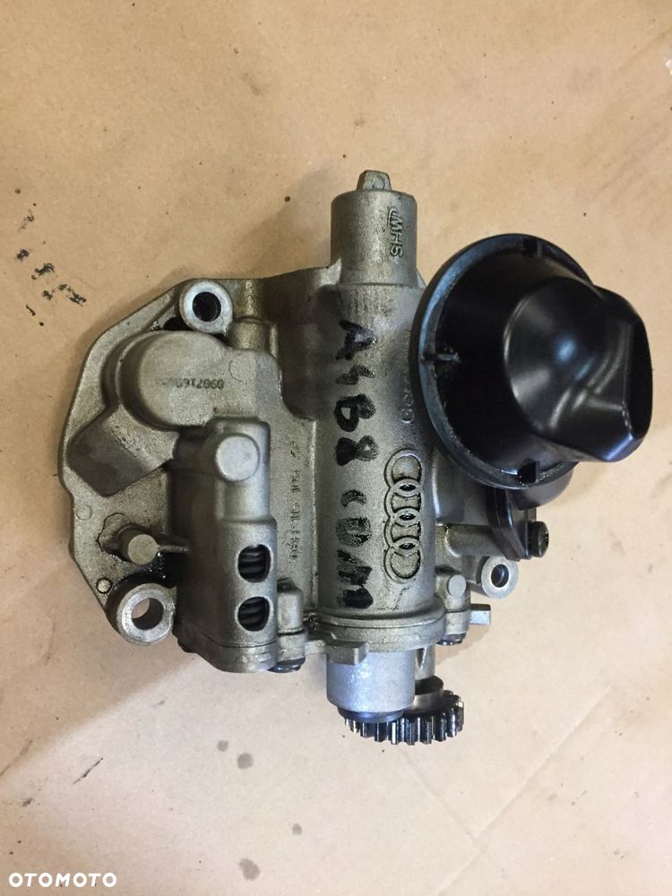 audi a4 b8 2.0 tfsi pompa oleju cdnc 06h115105af - 1
