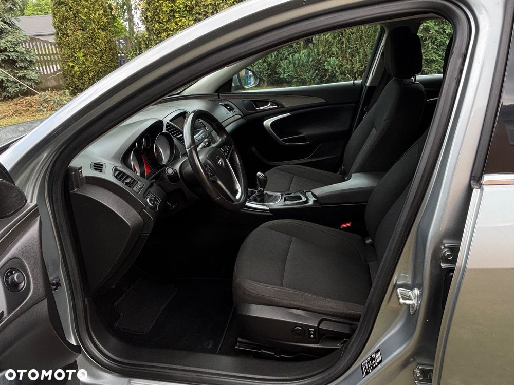 Opel Insignia - 27