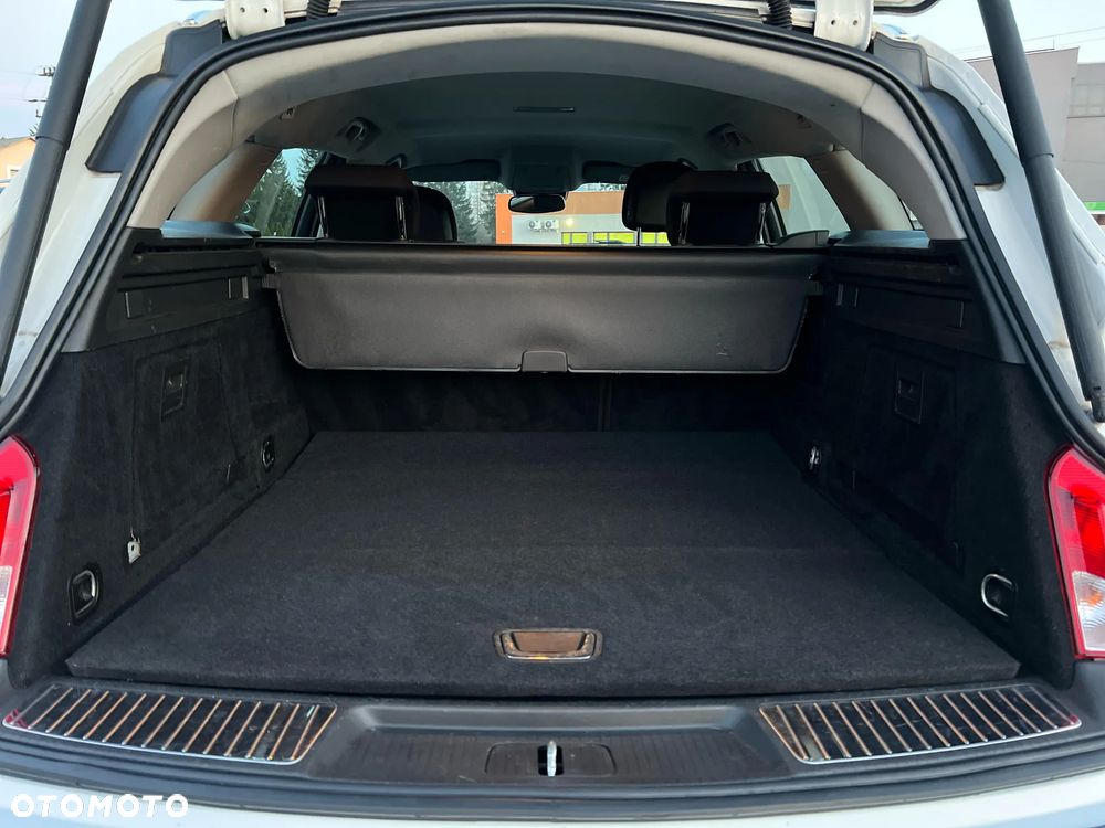 Opel Insignia 2.0 CDTI Cosmo - 4