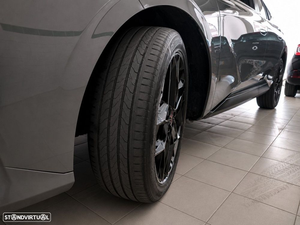 DS DS4 1.5 BlueHDi Performance Line EAT8 - 8
