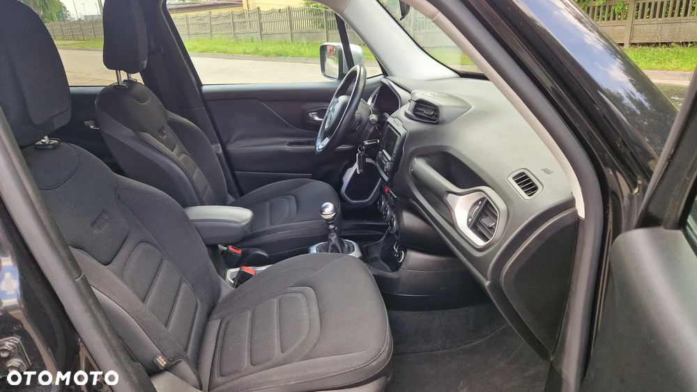 Jeep Renegade - 10