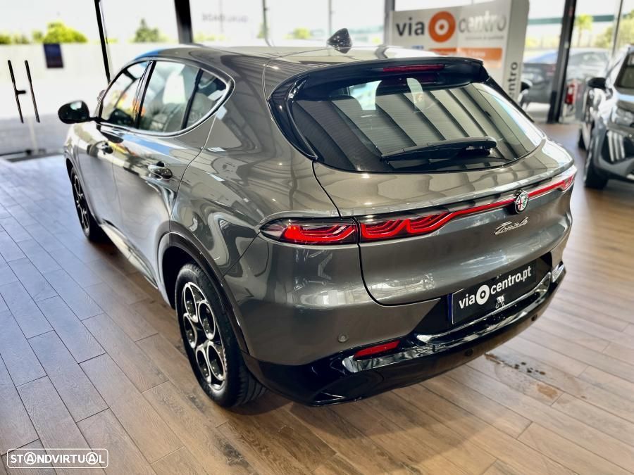 Alfa Romeo Tonale 1.5 Hybrid Intensa - 4