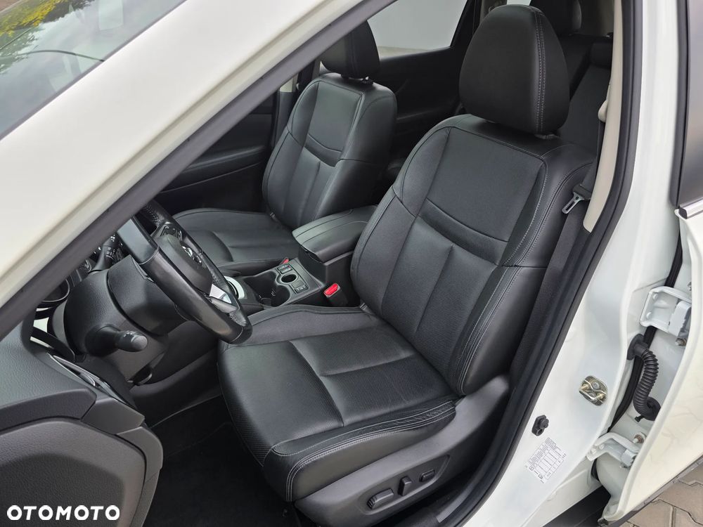 Nissan X-Trail 1.6 DIG-T Tekna 2WD - 18