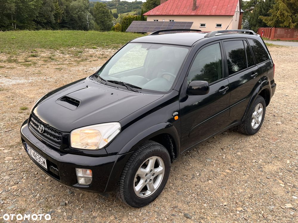 Toyota RAV4 2.0 D-4D 4x4 - 4