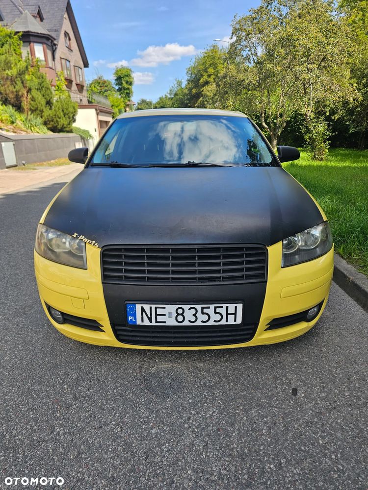 Audi A3 3-drzwiowe 2.0 FSI Ambition - 2