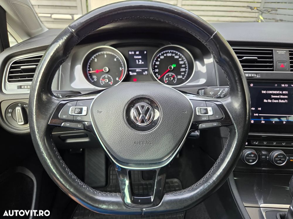 Volkswagen Golf 2.0 TDI SCR DSG Comfortline - 17