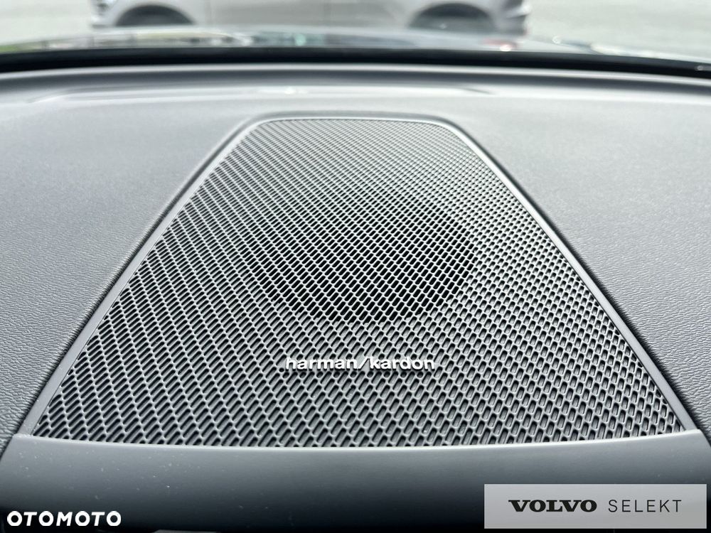 Volvo XC 60 - 25