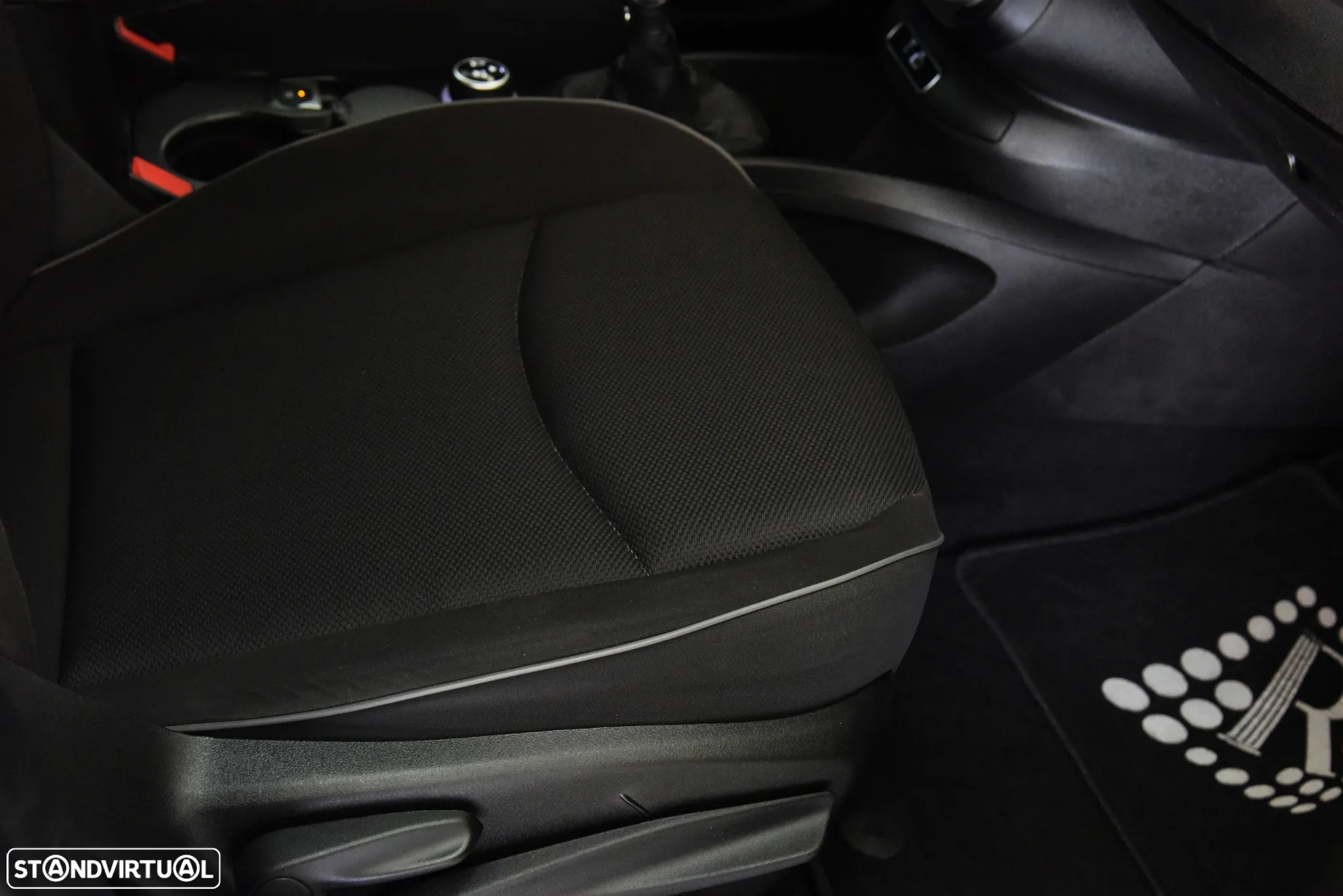 Fiat 500X 1.3 MJ Lounge S&S - 22