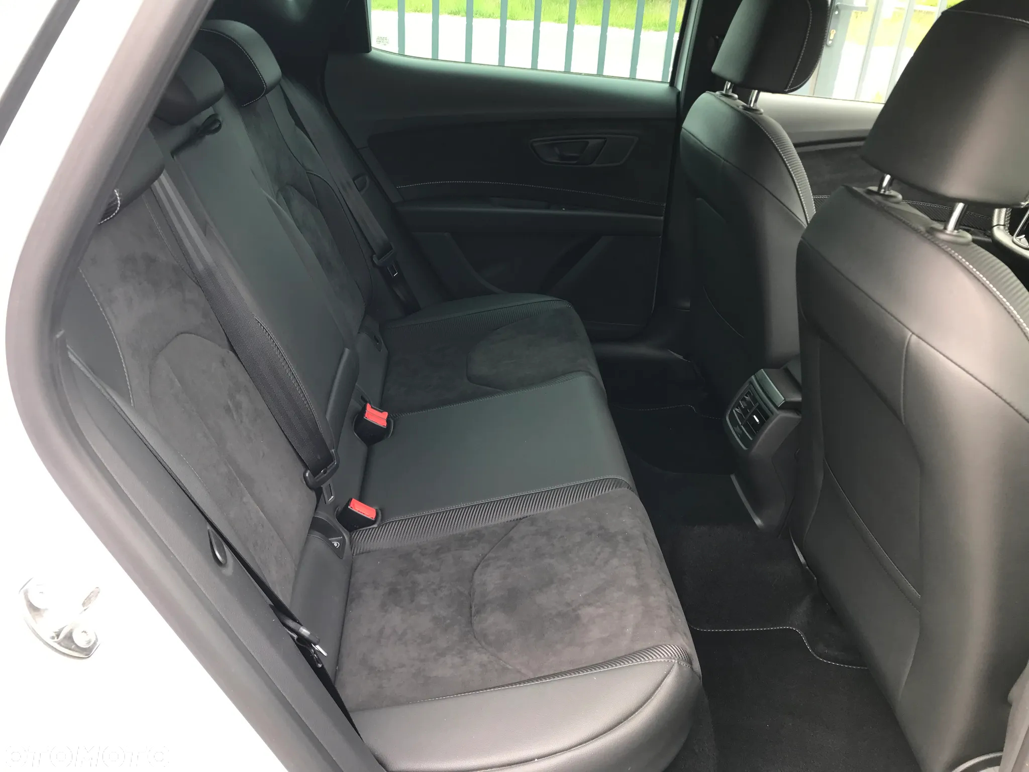 Seat Leon 2.0 TSI Cupra S&S DSG - 14